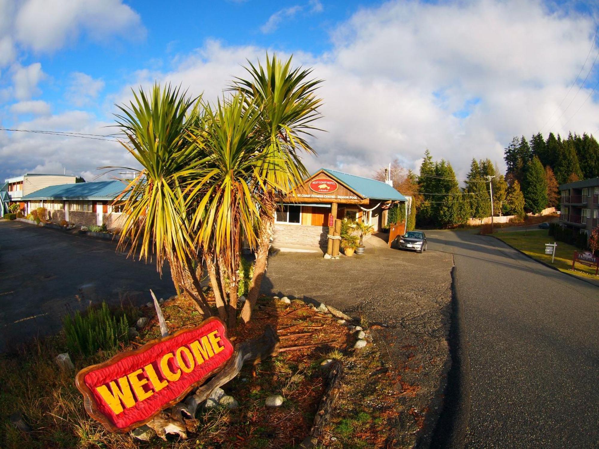 West Coast Motel On The Harbour Ucluelet Exteriör bild